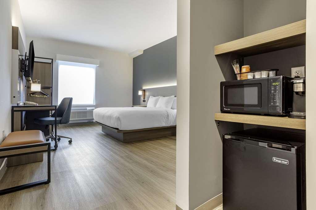 Comfort Inn & Suites Newark Liberty International Airport Habitación foto