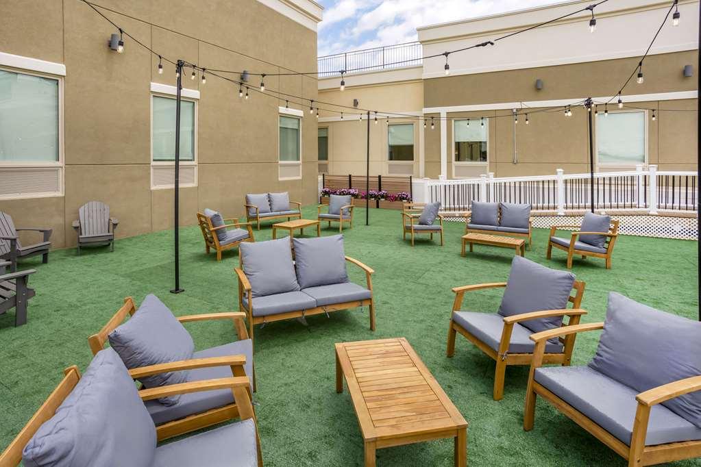 Comfort Inn & Suites Newark Liberty International Airport Facilidades foto